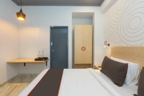 Hotel Oyo 77788 Collection O Mall Road