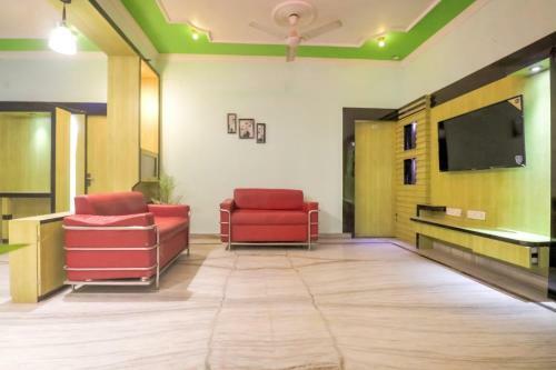 Hotel Oyo 78411 The Luxury Living