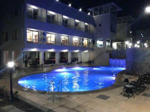Hotel Sukkur Bhavan's Sb Resorts & Lawns