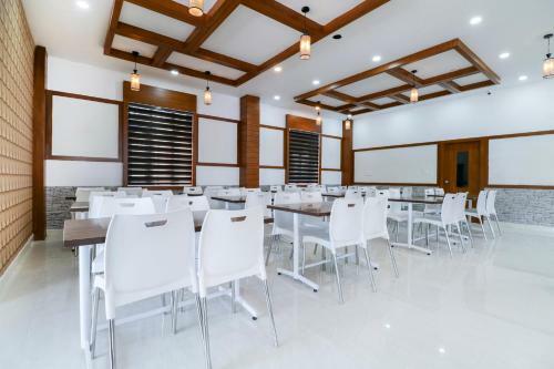 Hotel Capital O 66851 Tribata Elite