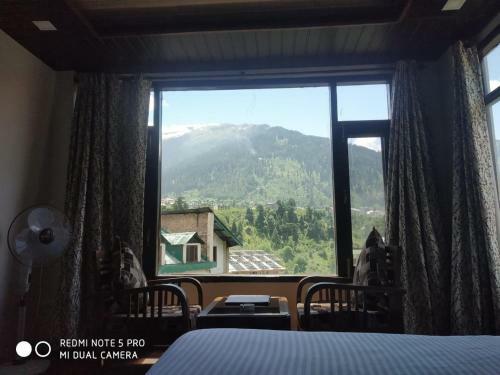 Hotel Manali Mantra