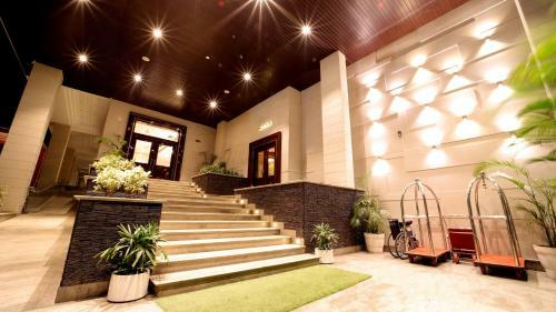 Hotel The Grand Village