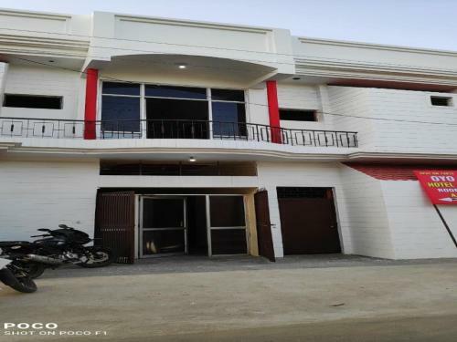 Spot On 79832 Hotel Abhinandan