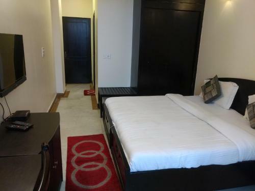 Hotel City Centre Inn - Couple Friendly Stays