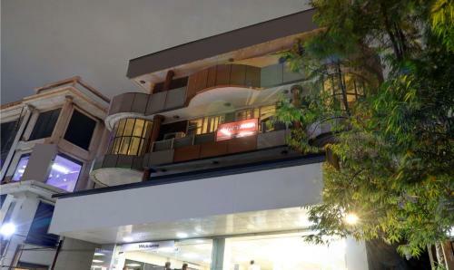 Hotel Treebo Trend Vivaan New Delhi