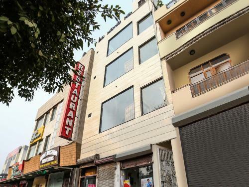 Oyo 26589 Hotel Royal Town