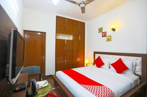 Hotel Oyo 62702 Golden Home Stay