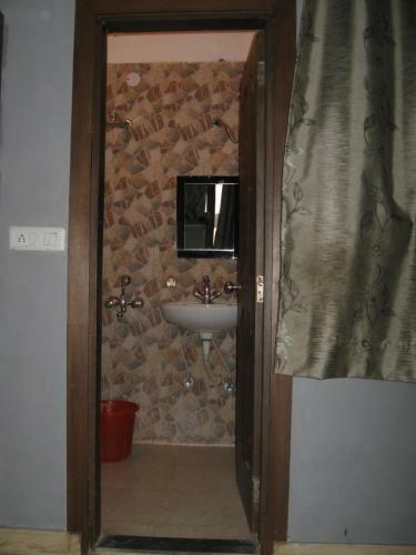 Hotel S B Guest House