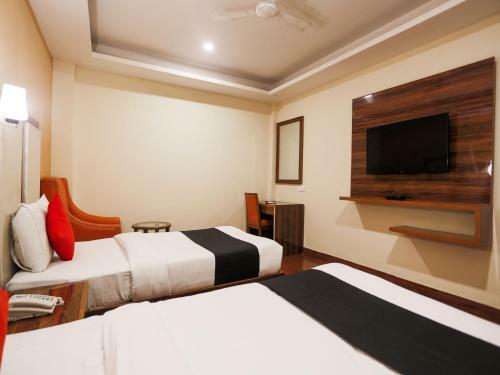 Hotel Capital O 75127 The Grand Jaycee