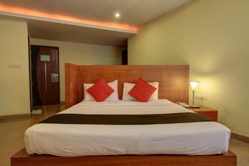 Hotel Capital O 75127 The Grand Jaycee