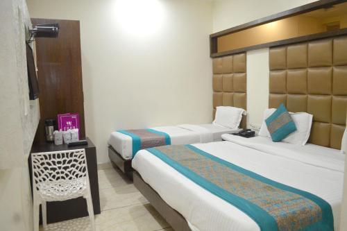 Hotel Bella 69 At Rk Ashram Metro Station