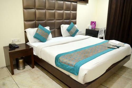 Hotel Bella 69 At Rk Ashram Metro Station