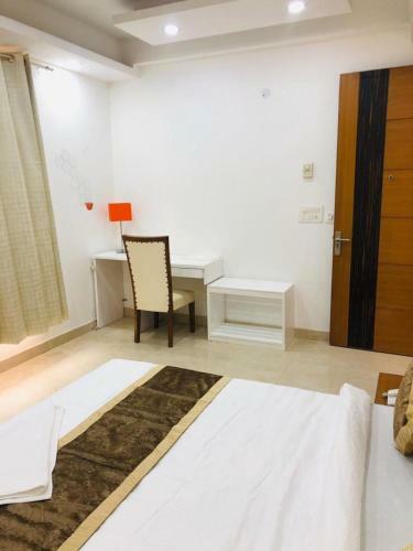 Hotel Zen Suites - A Unit Of Crown Imperial ,delhi