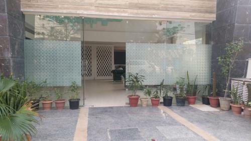 Hotel Zen Suites - A Unit Of Crown Imperial ,delhi