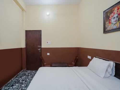 Hostal Oyo Home 78605 Hotel Hayatt Opposite Advance College