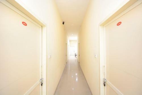 Hotel Oyo 33024 Urban Guest House