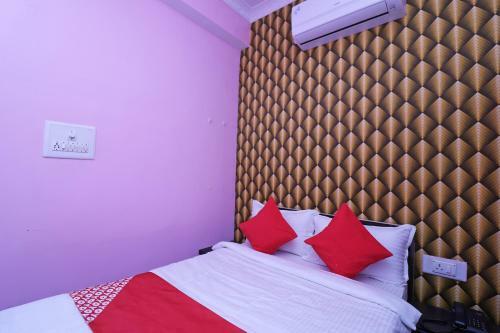 Oyo 33471 Hotel Magadh Empire