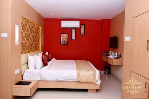 The Red Velvet Hotel
