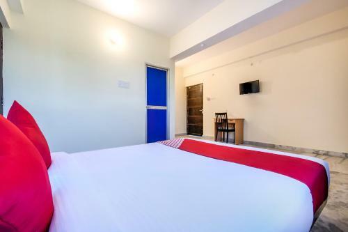 Oyo Flagship 77095 Hotel Bihan Hospito India
