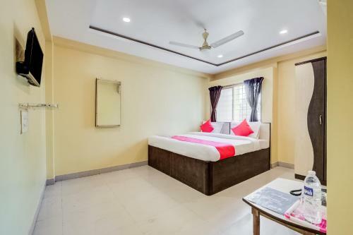 Hotel Oyo 27822 Amrut Executive