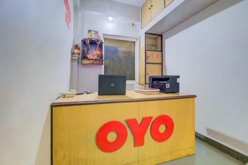 Hotel Oyo 27822 Amrut Executive