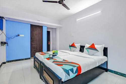 Hotel Fabexpress Ss Luxury Apartment