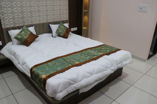 Hotel Krishna Orbit