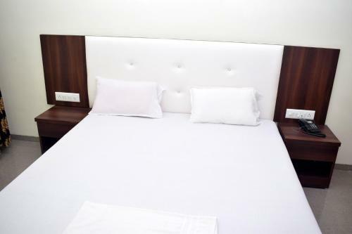 Hotel Sai Grand