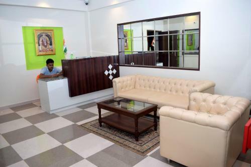 Hotel Sai Grand