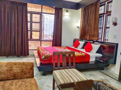 Hotel Gayatri Resorts