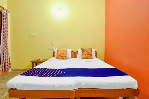 Hotel Spot On 78486 Ganga Usha Guest House