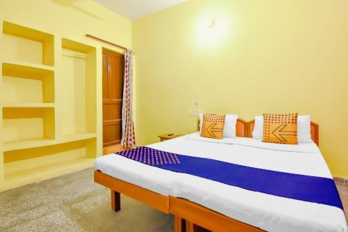 Hotel Spot On 78486 Ganga Usha Guest House