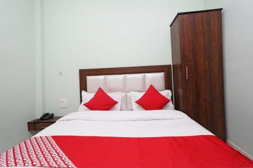 Hotel Oyo 38098 Regal