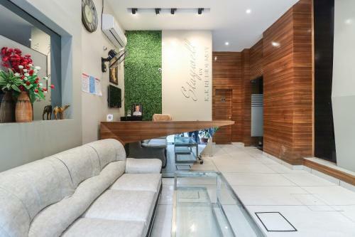 Hotel Capital O46294 K K Residency