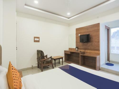 Spot On 79016 Hotel Siddhi Vinayak