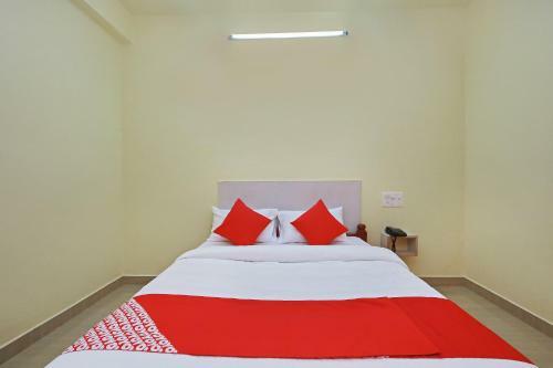Hotel Oyo 24623 Chetana Residency