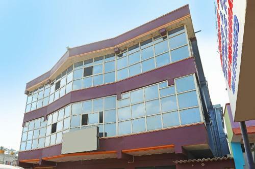 Hotel Oyo 24623 Chetana Residency