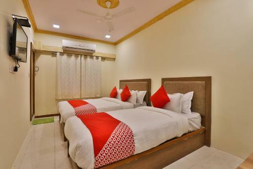 Oyo 30369 Abc Hotel
