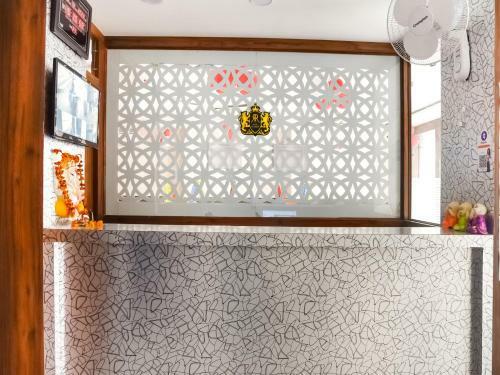 Hotel Oyo 60554 Blue Diamond Inn