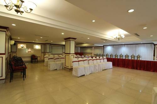Capital O 1780 Hotel Belsons Taj Mahal