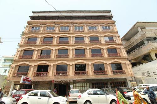 Capital O 1780 Hotel Belsons Taj Mahal