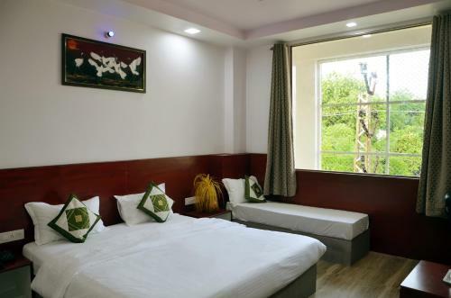 Hotel Meera Mahal