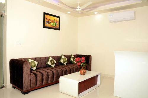 Hotel Meera Mahal