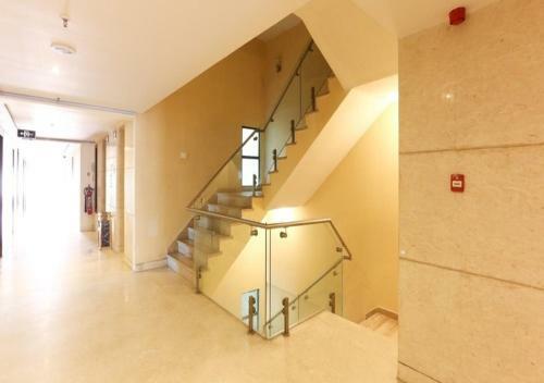 Metropolis Hotel (A Unit Of Osem Hotel)