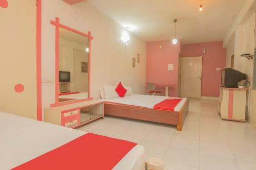 Oyo 64739 Hotel Sharda