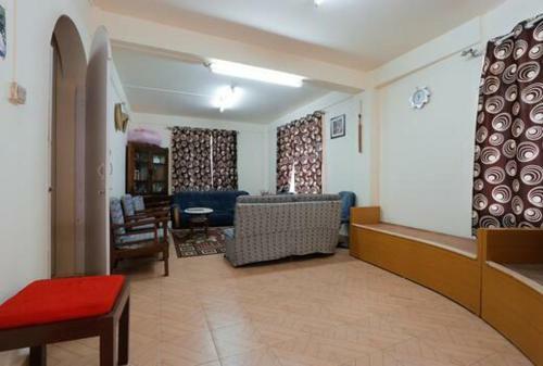 Hotel Bi And Ti (Bnb)
