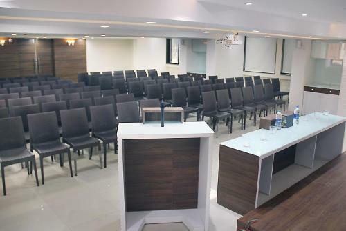 Hotel Saiprasad Executive Solapur