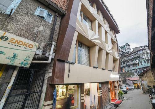 Hotel Mid Town,shimla