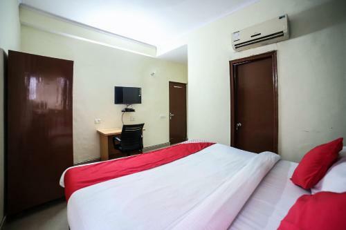 Hotel Oyo 18573 Smg George