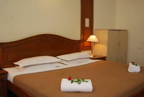 Hotel Vinayaga Excellency By Poppys Tirupur